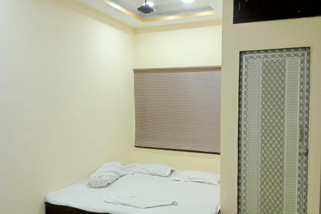 Photo of Bedroom in Dharmatala