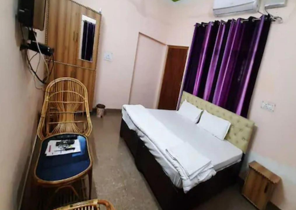 Photo of Bedroom in Dehradun