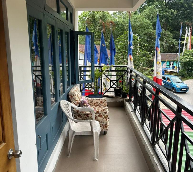 Photo of Patio Balcony in Geyzing