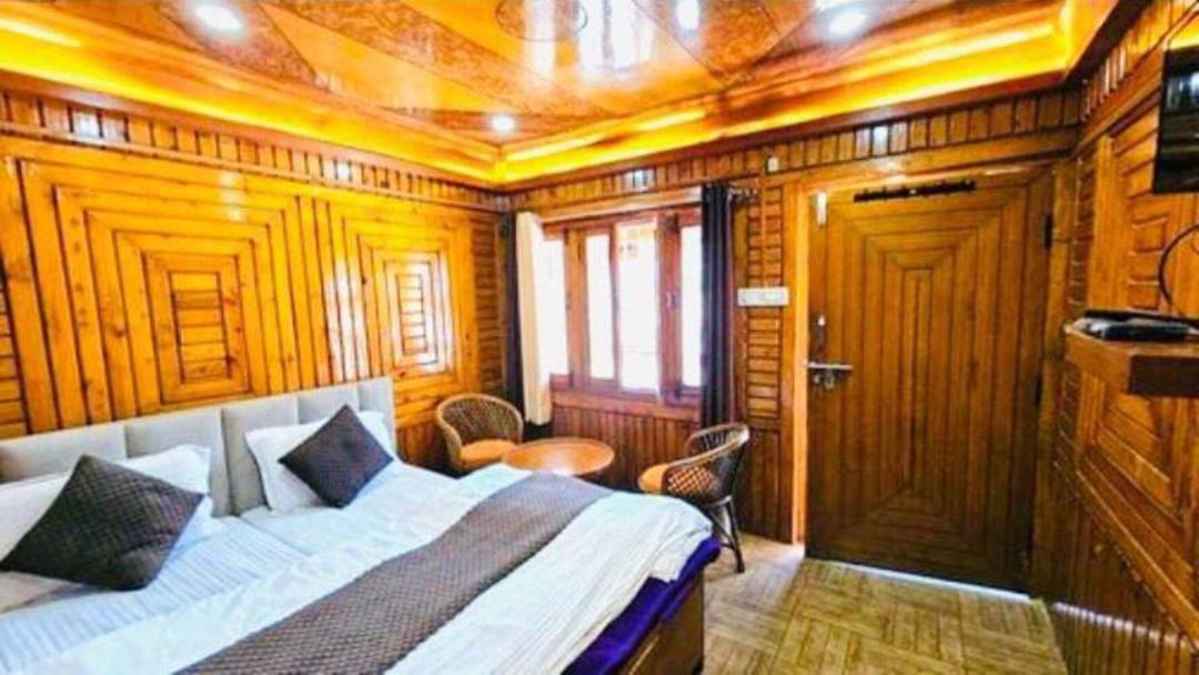 Photo of Others in Nainital
