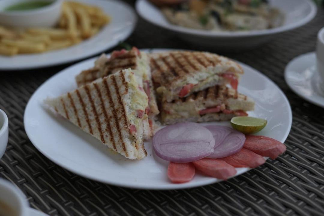 Photo of Others in The Mall Road