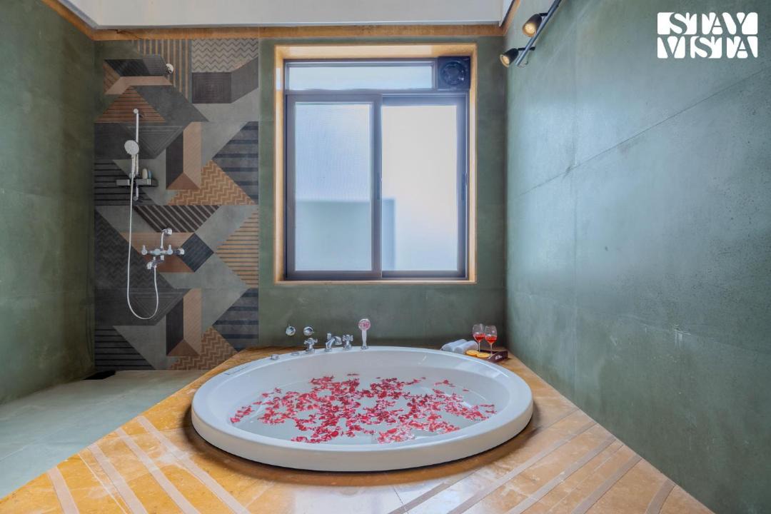 Photo of Bathroom in Wai