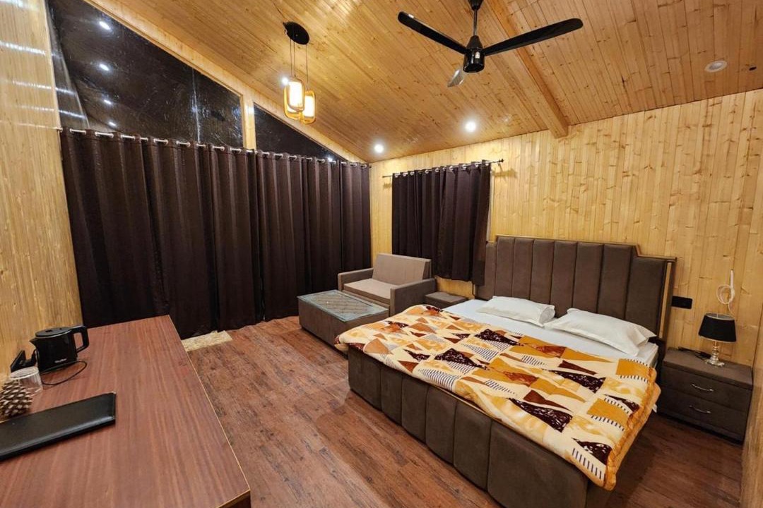 Photo of Bedroom in Tehri