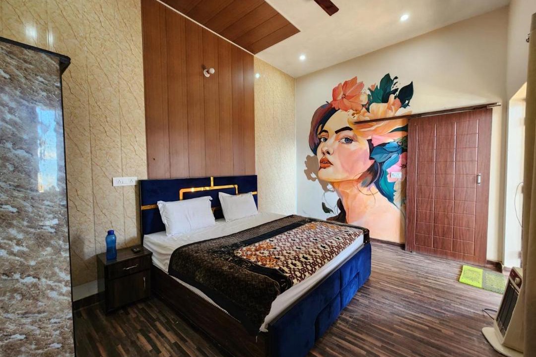 Photo of Bedroom in Tehri