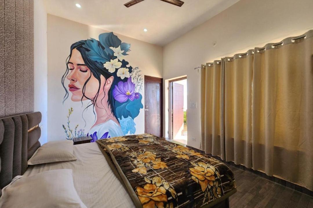 Photo of Bedroom in Tehri