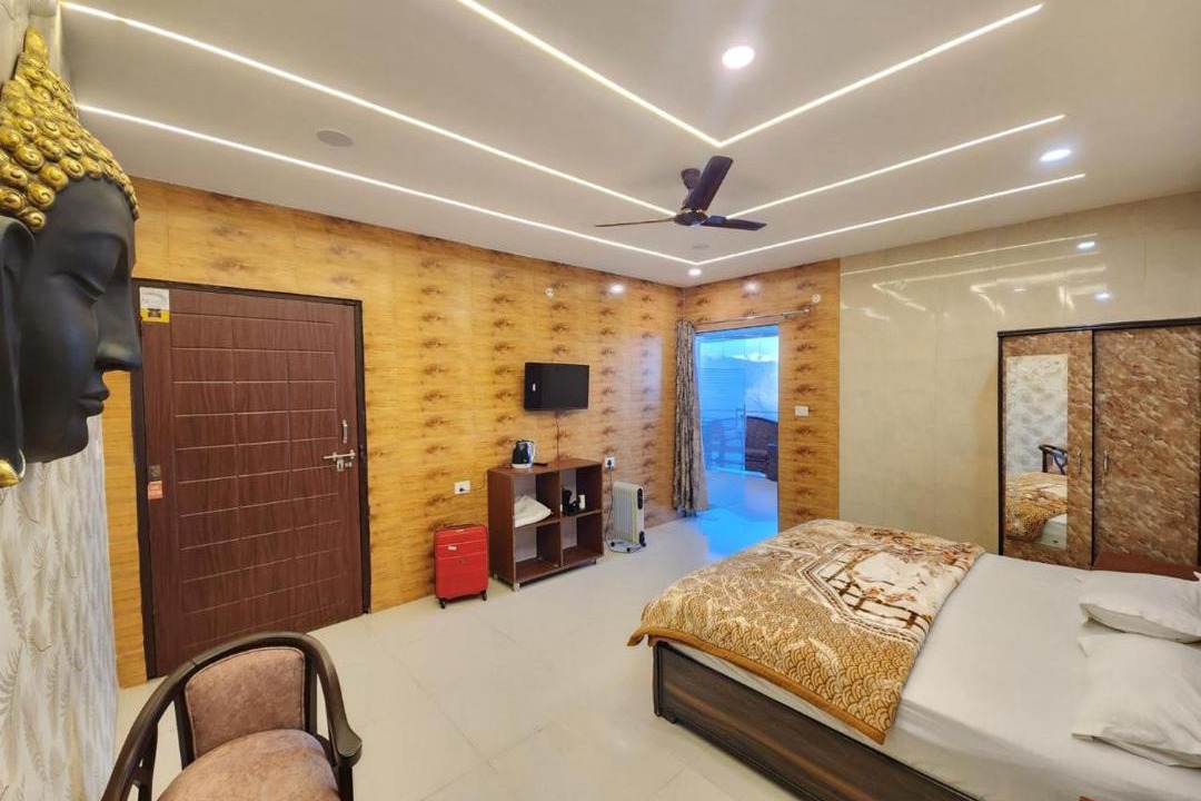 Photo of Bedroom in Tehri