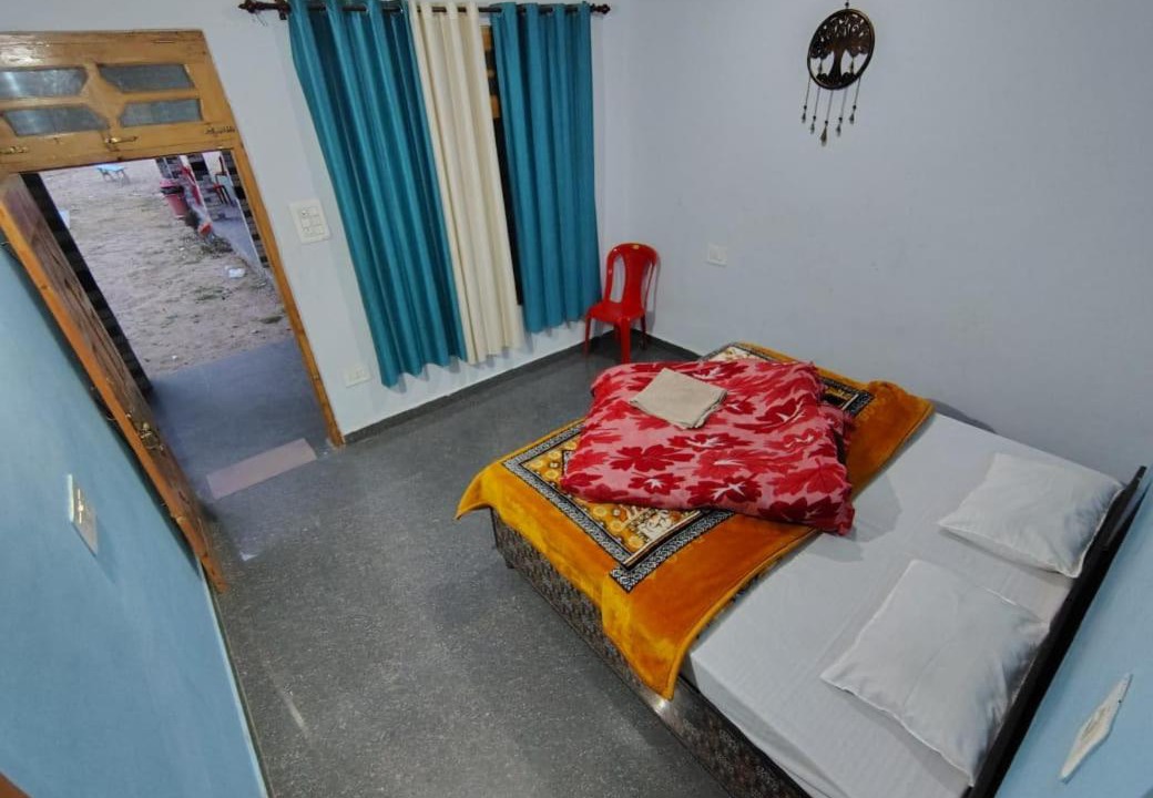 Photo of Others in Kasol