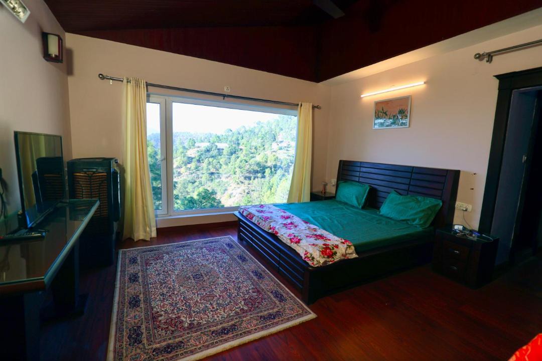 Photo of Bedroom in Chail