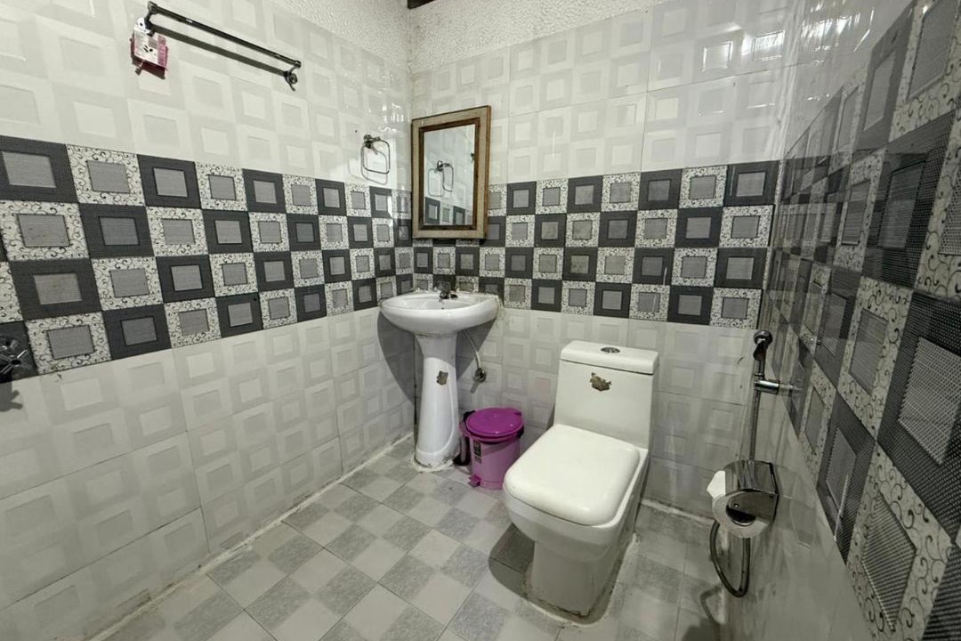 Photo of Bathroom in Sakalana Range