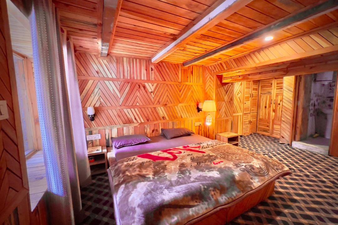 Photo of Bedroom in Kasol