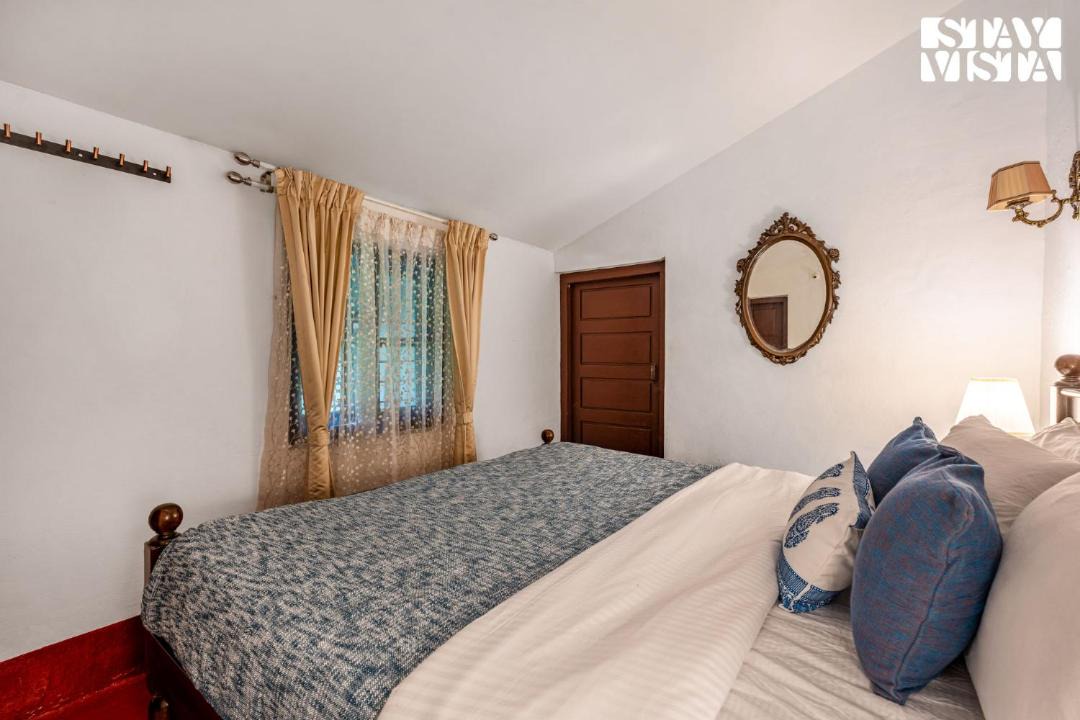 Photo of Bedroom in Stuart Hill