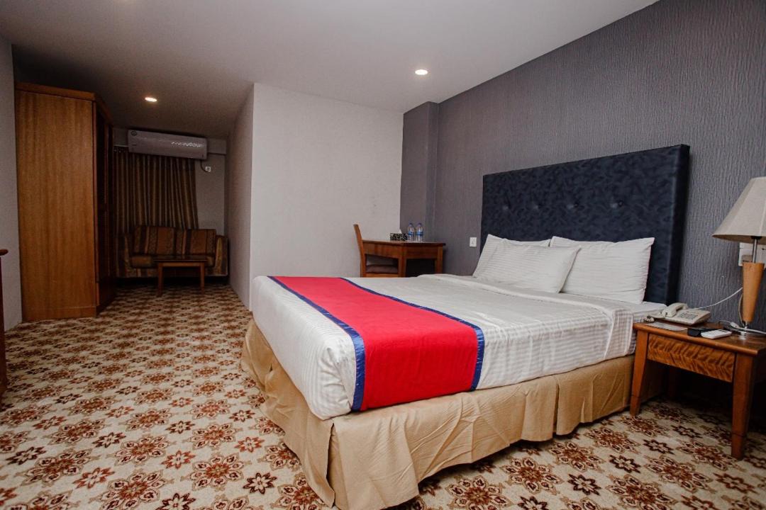 Photo of Bedroom in Banani