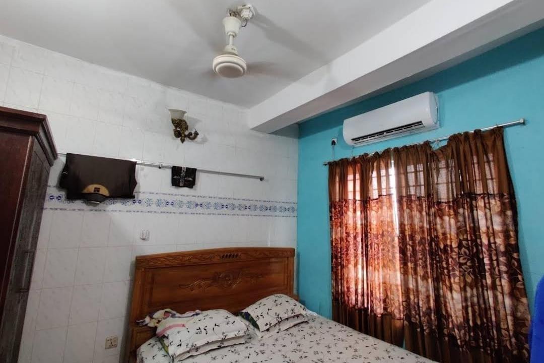 Photo of Bedroom in Latachapli