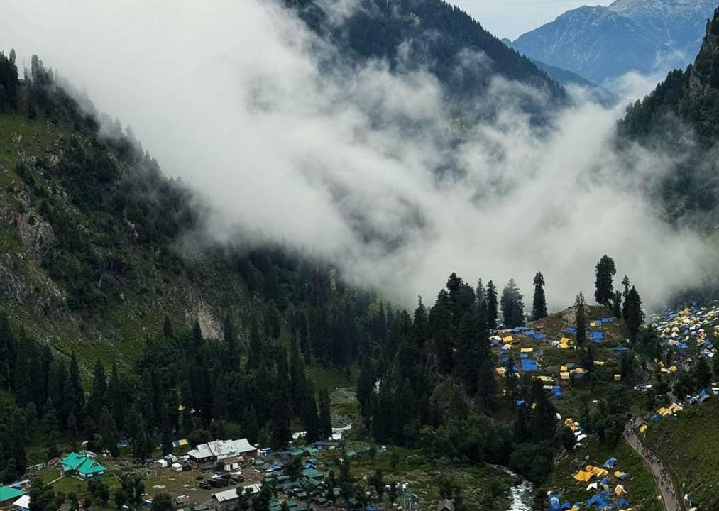 Photo of Others in Laripora