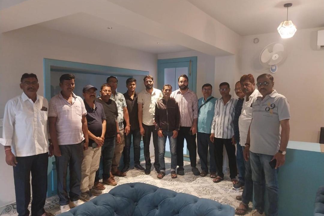 Photo of Others in Brein