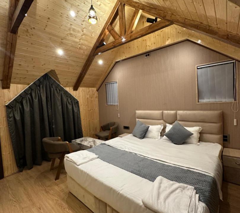 Photo of Bedroom in Srinagar
