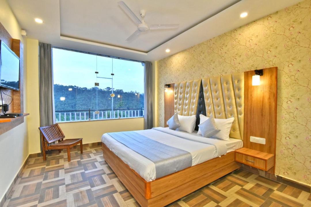 Photo of Bedroom in Bhagsu Nag