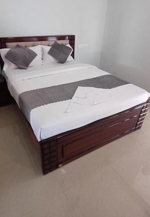 Photo of Bedroom in HBR Layout