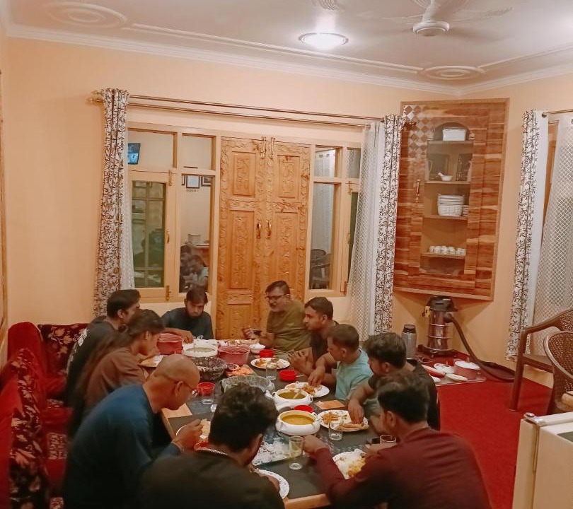 Photo of Others in Brein