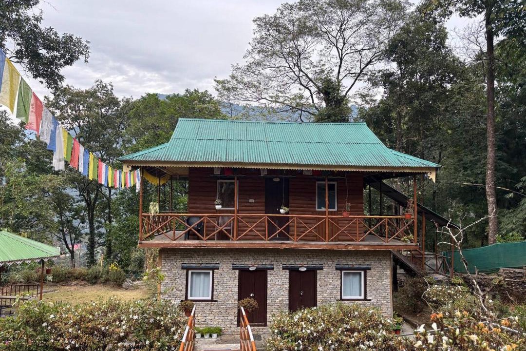 Photo of Others in Geyzing