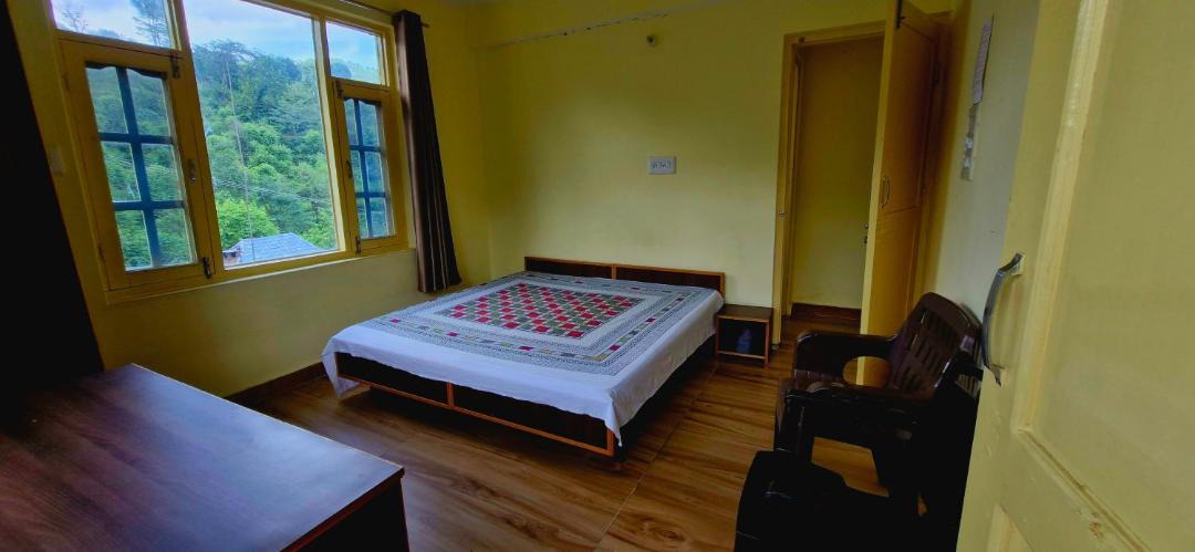 Photo of Bedroom in Rewalsar