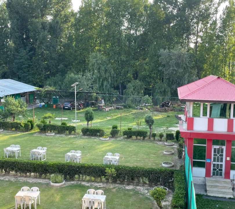 Photo of Others in Srinagar