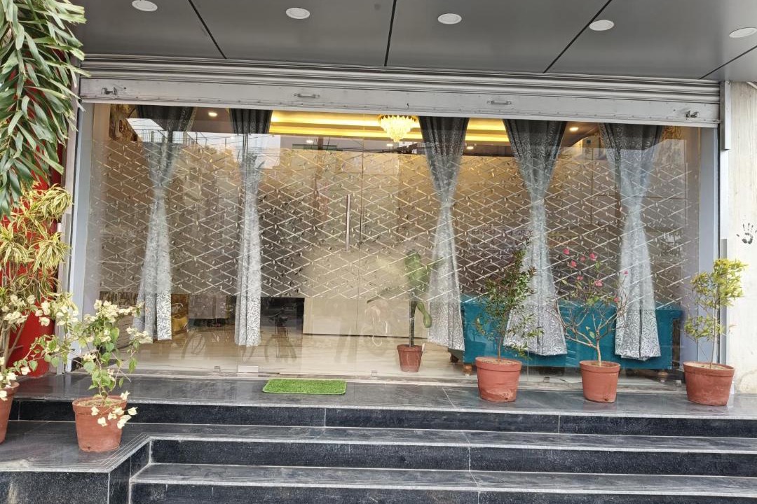Photo of Others in Madanpur