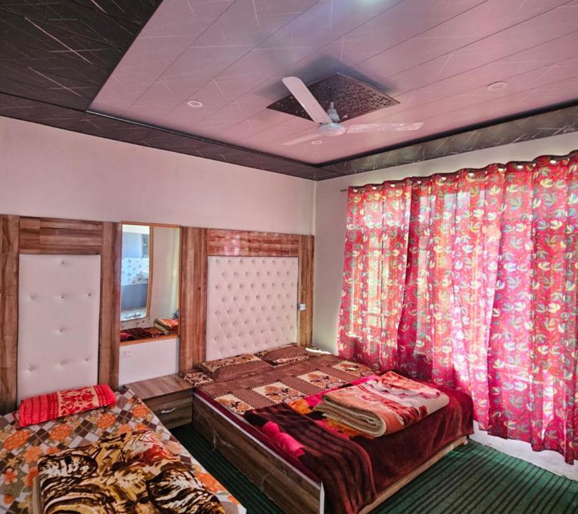 Photo of Bedroom in Srinagar