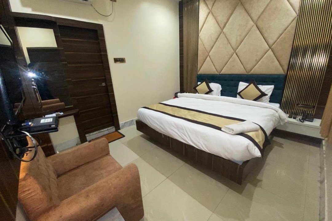 Photo of Bedroom in Deoghar
