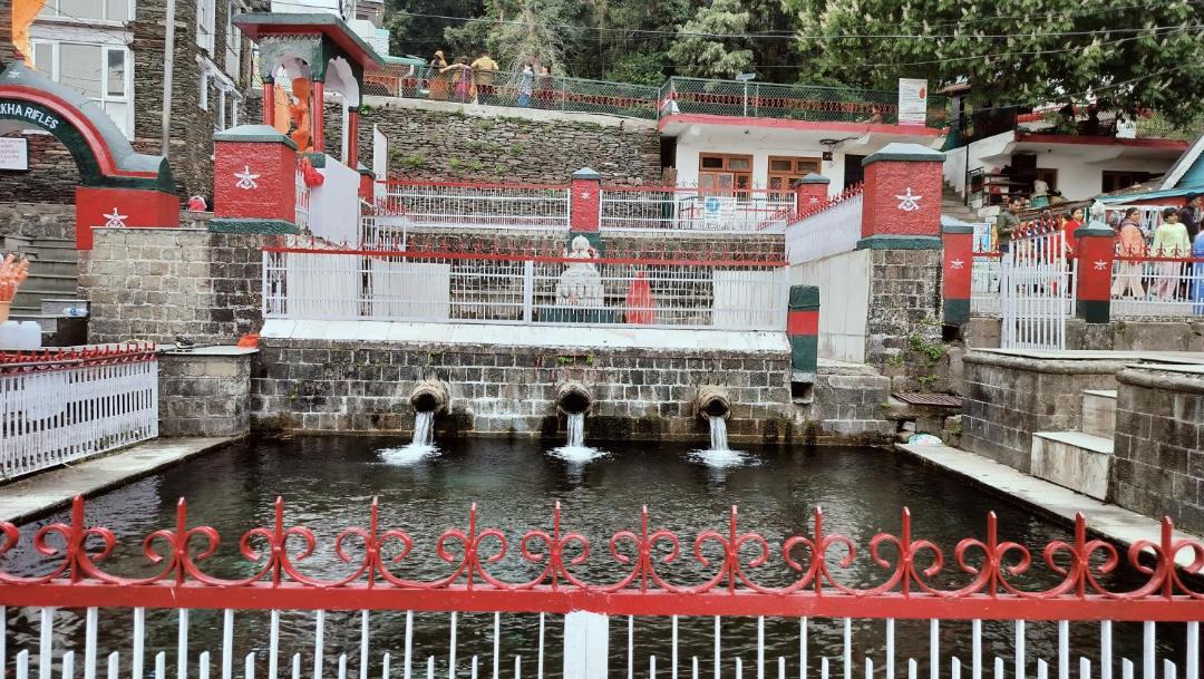 Photo of Others in Bhagsu Nag