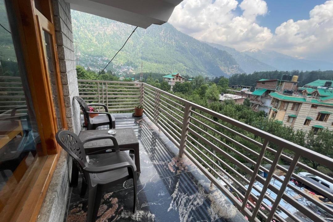 Photo of Patio Balcony in Old Manali