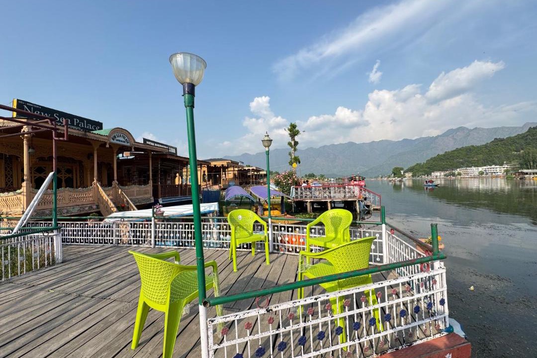 Photo of Others in Dal Lake