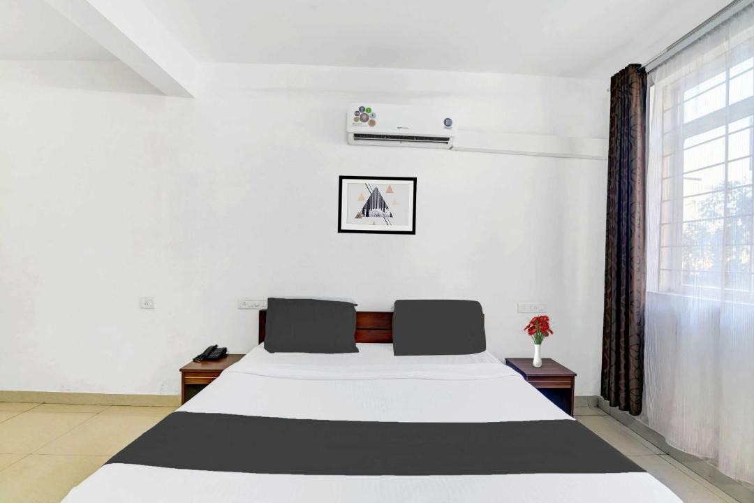 Photo of Bedroom in Stuart Hill
