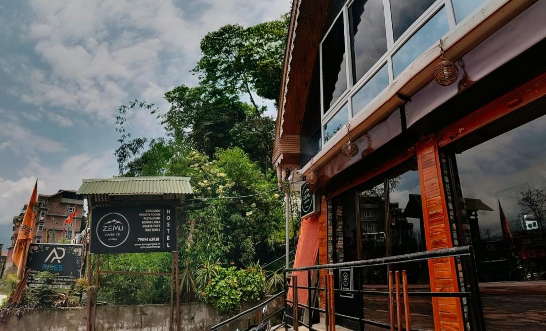 Photo of Others in Sungava