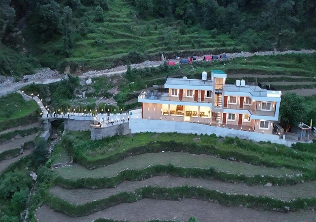 Photo of Others in Ukhimath