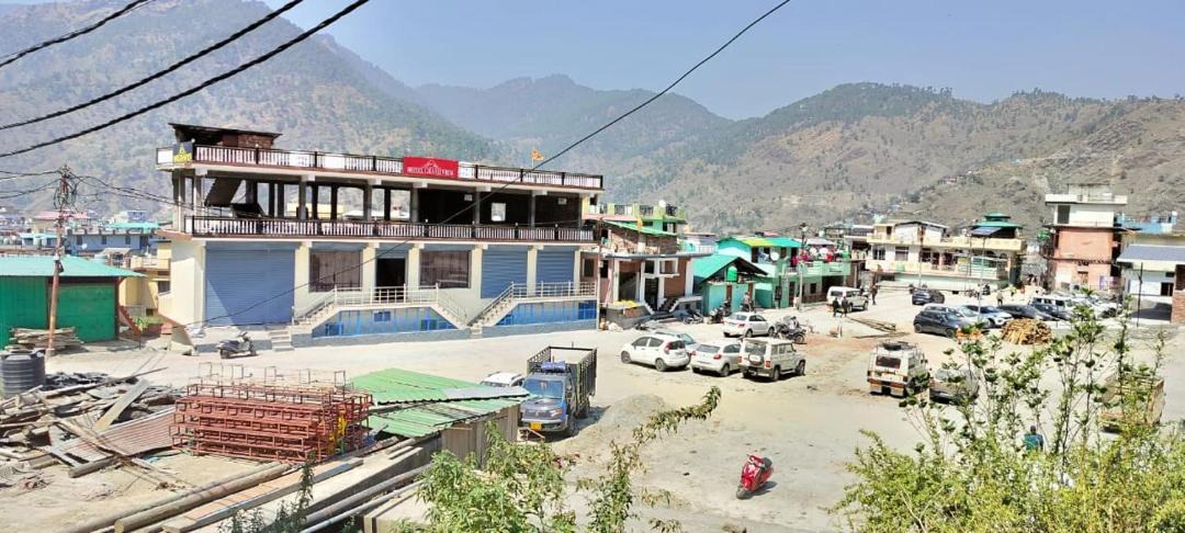 Photo of Others in Barkot