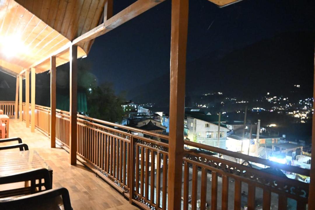 Photo of Others in Manali