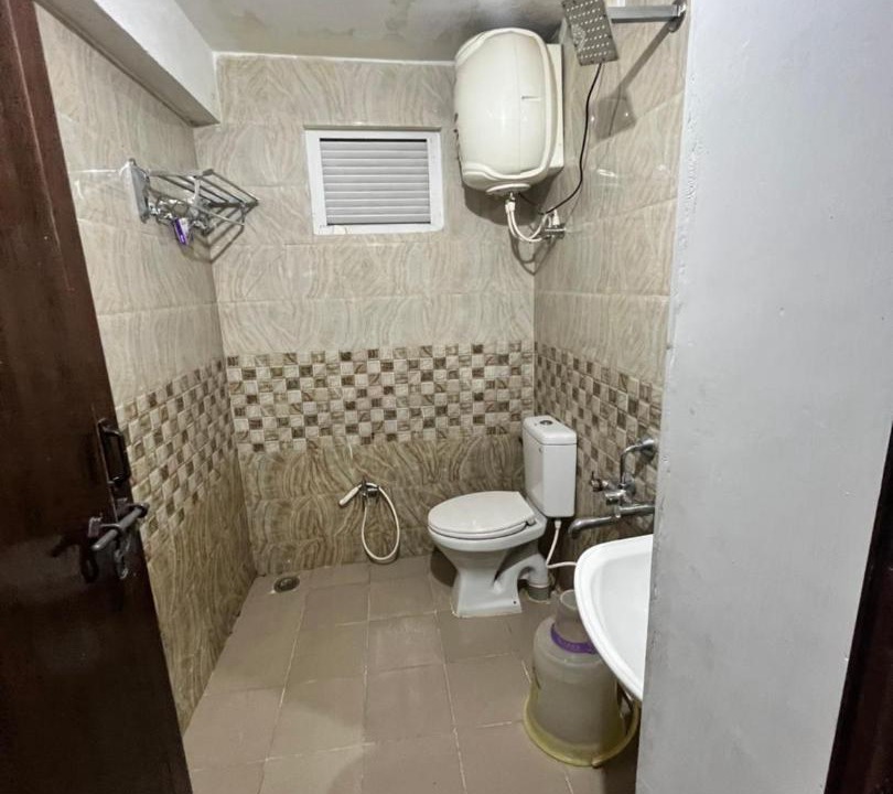 Photo of Bathroom in Ooty