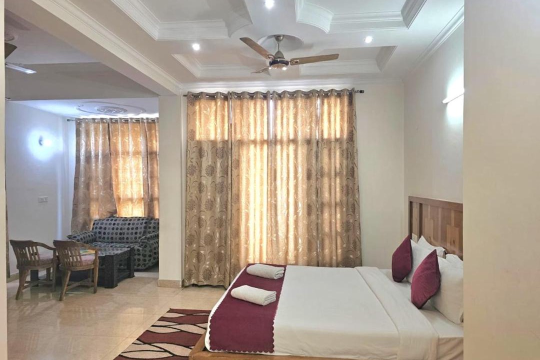 Photo of Bedroom in Dharampur