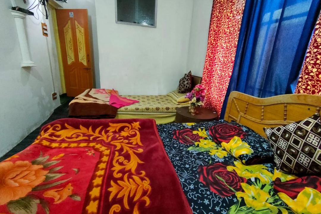 Photo of Others in Srinagar