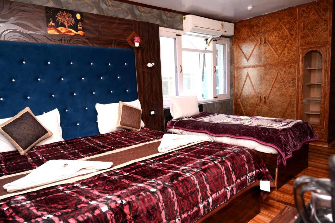 Photo of Bedroom in Rajbagh