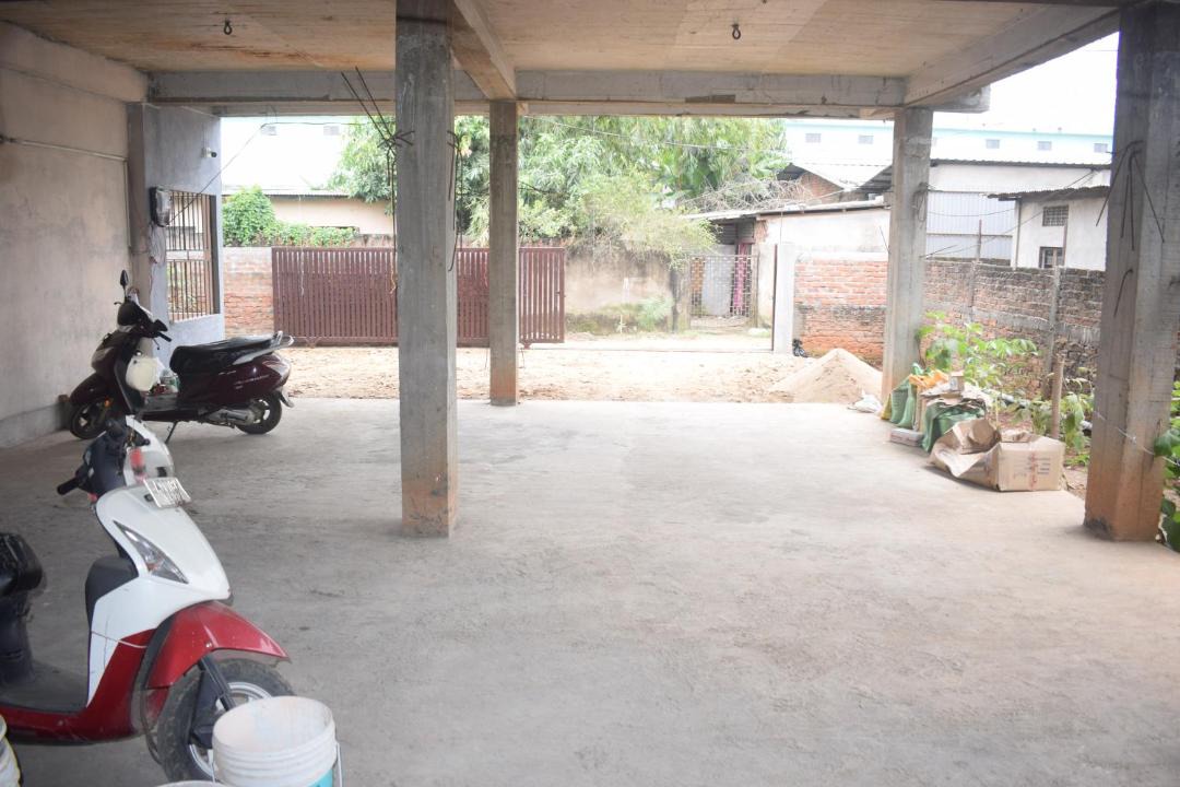 Photo of Others in Sualkuchi