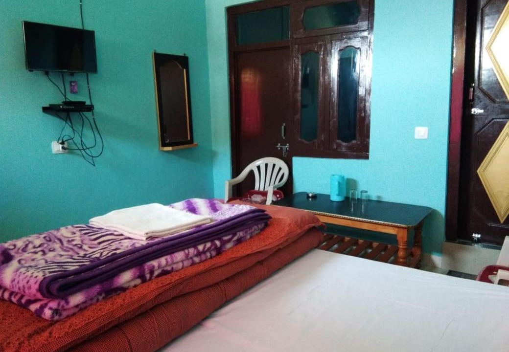 Photo of Bedroom in Munsyari