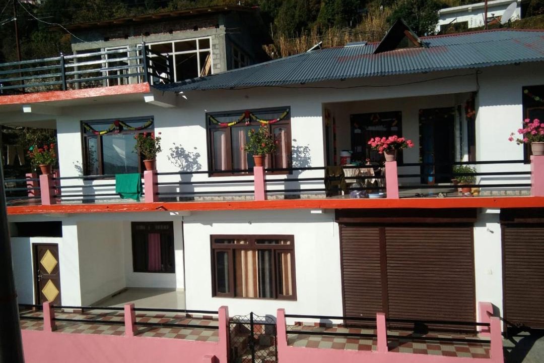 Photo of Others in Munsyari