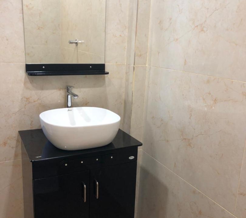 Photo of Bathroom in Hireguthi