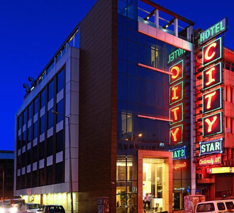 Photo of Buildings in Paharganj