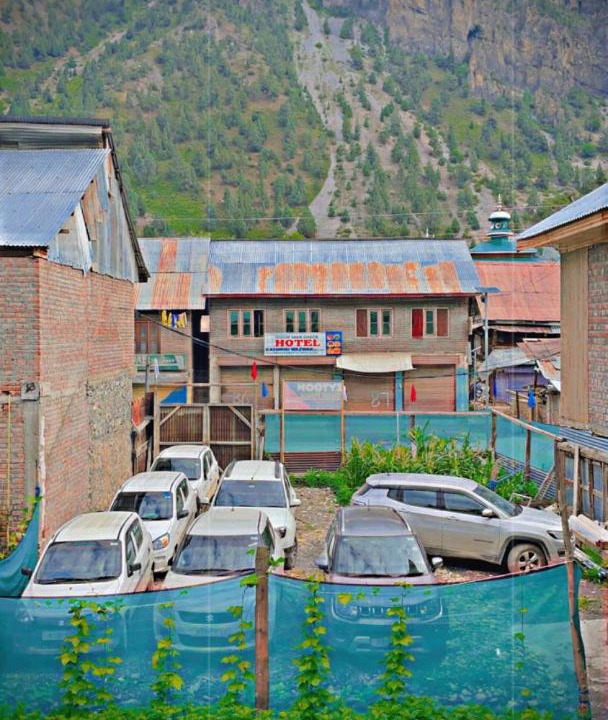 Photo of Others in Gulmarg