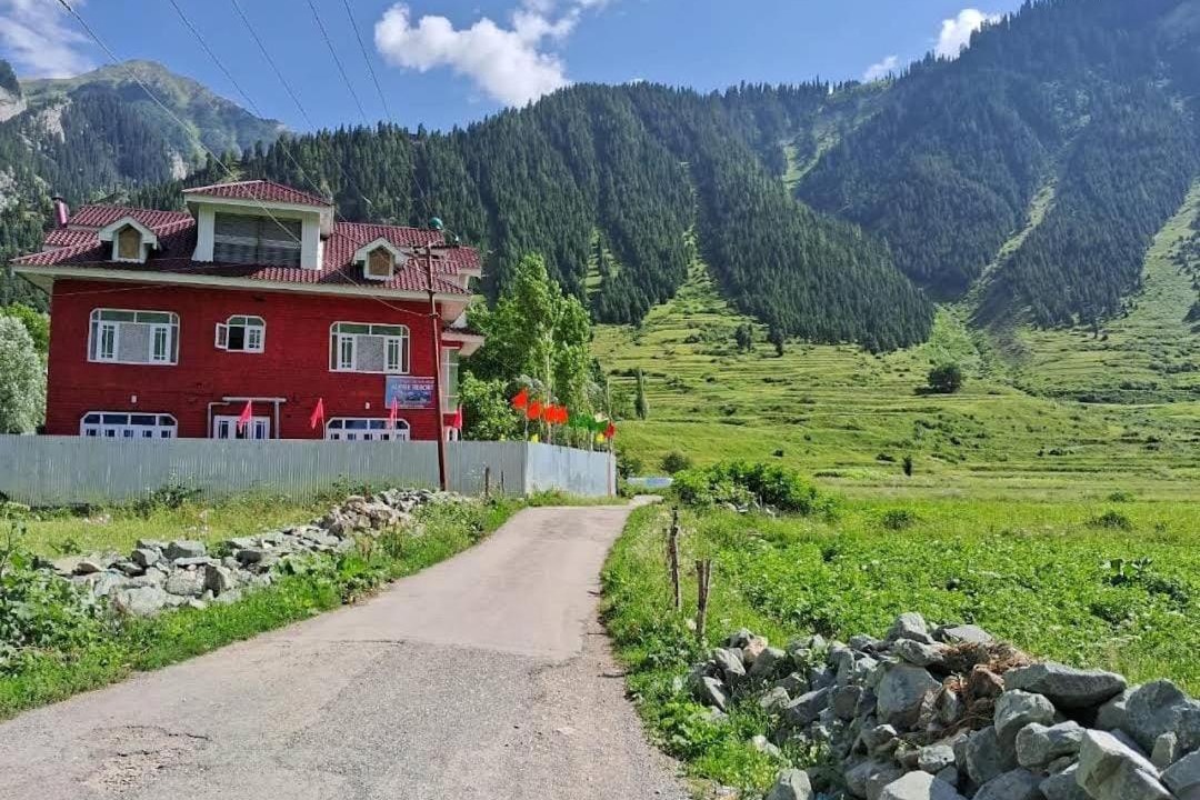 Photo of Others in Gulmarg