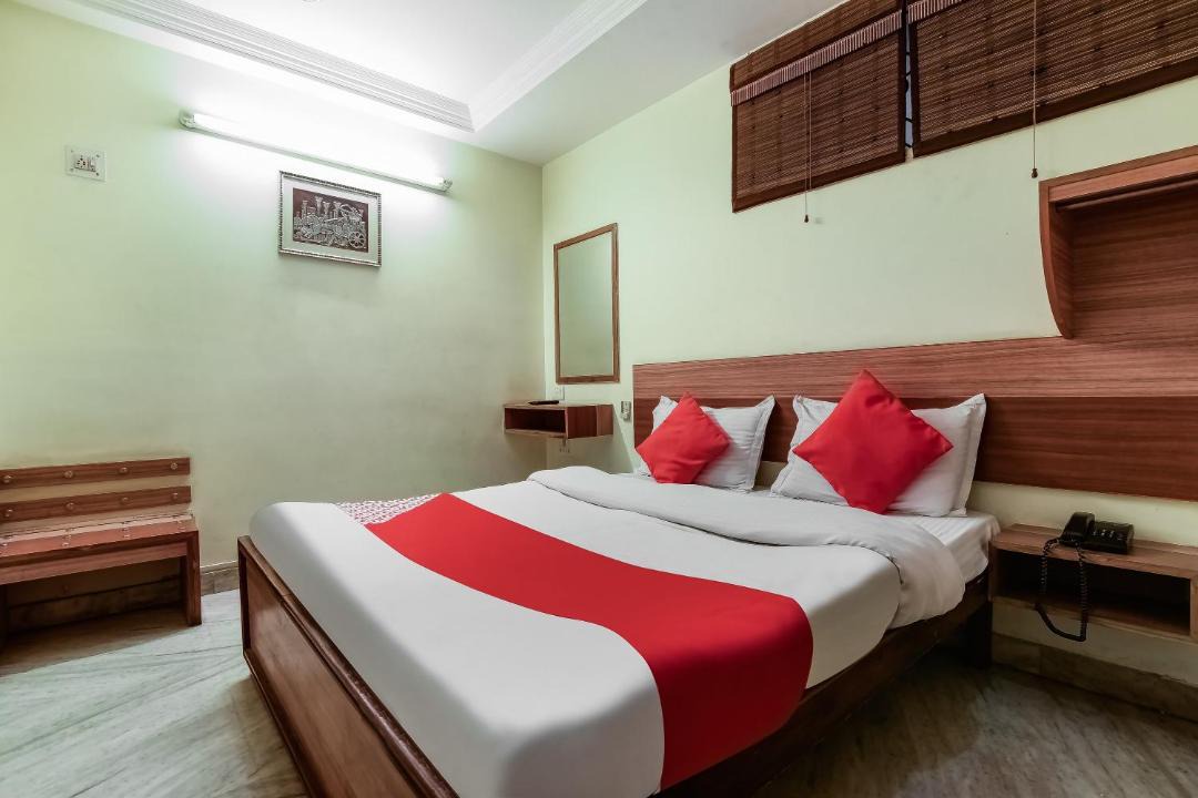 Photo of Bedroom in Karol Bagh