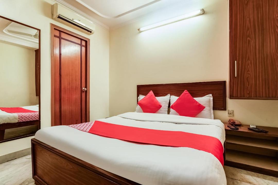 Photo of Bedroom in Karol Bagh